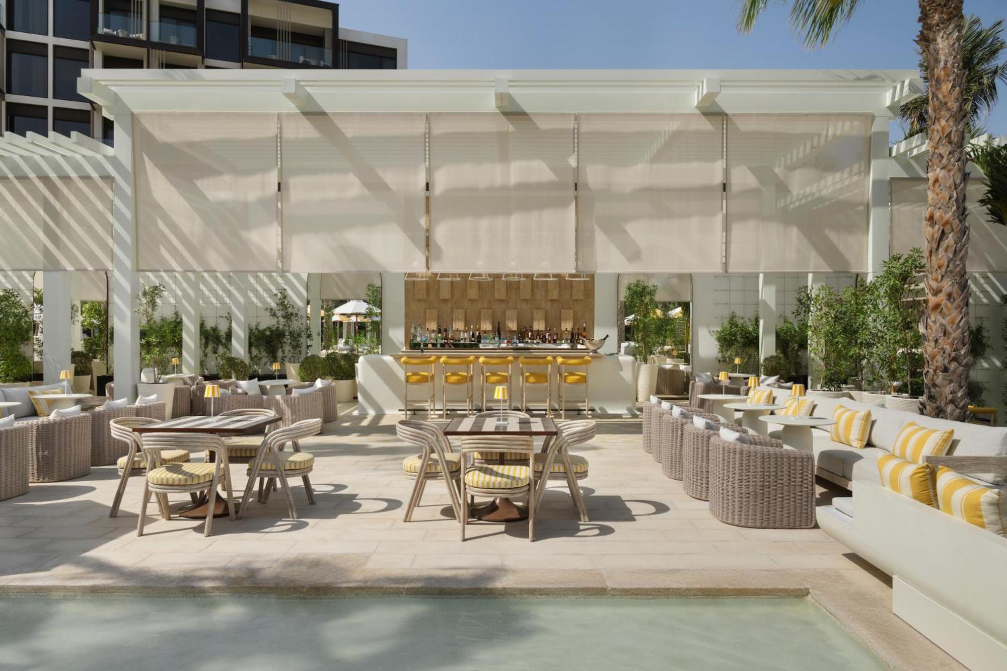 ホテル シーザーズ パレス ブルーウォーターズ ドバイ エクステリア 写真 The Pool Bar