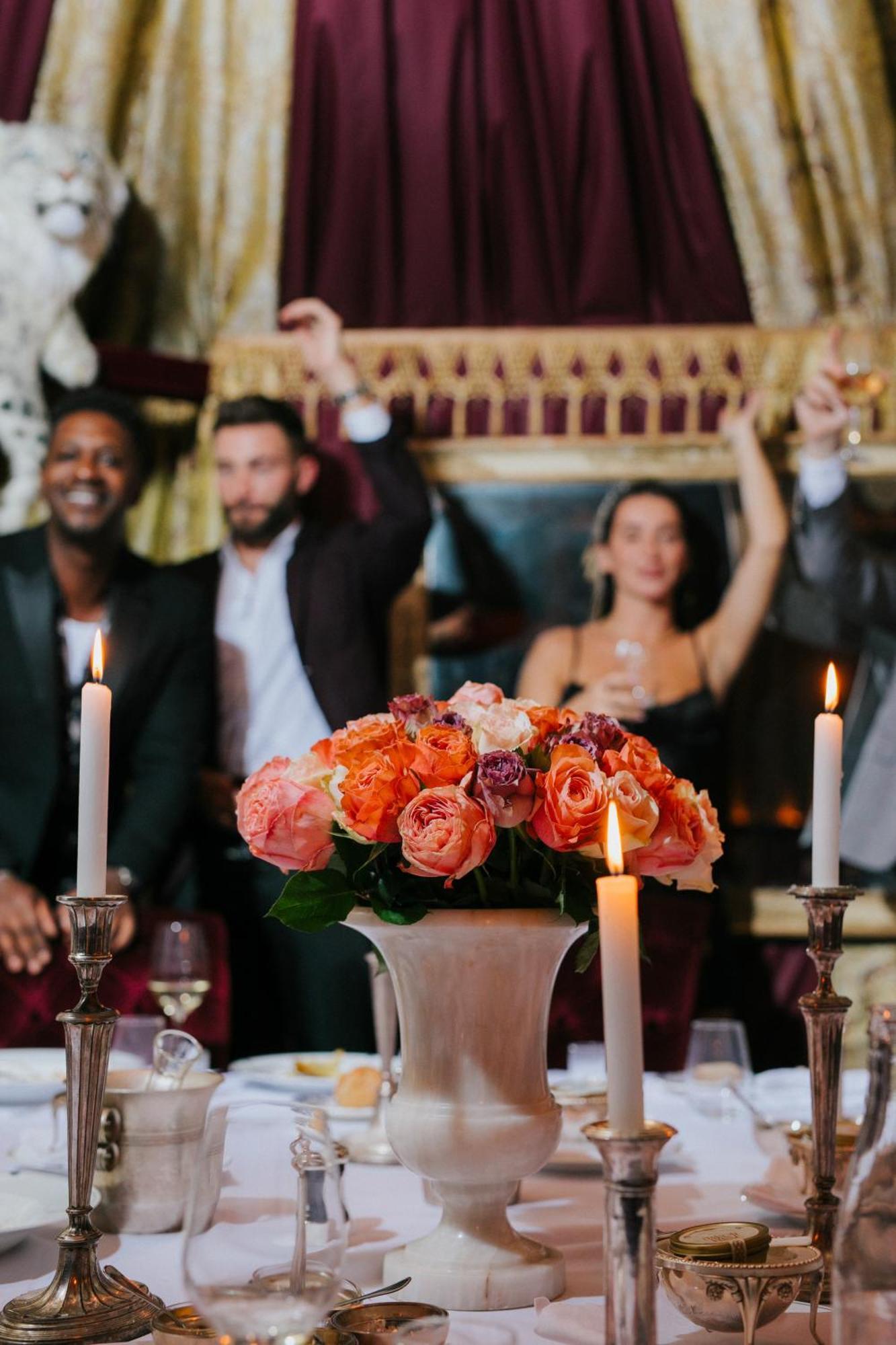 ホテル シーザーズ パレス ブルーウォーターズ ドバイ エクステリア 写真 A wedding party